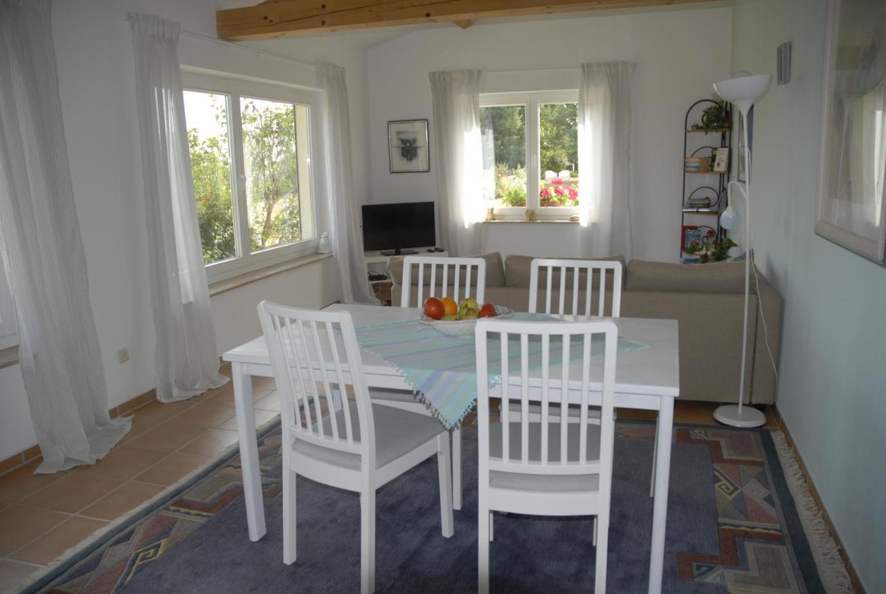 Ferienwohnung Au Pajot Ambax エクステリア 写真